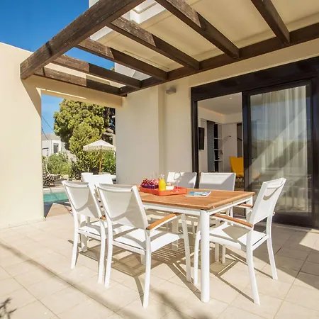 Villa Laila