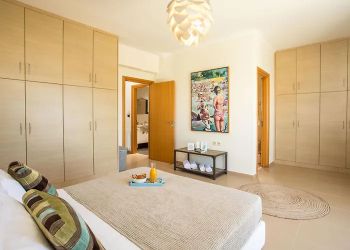 Laila * Ιαλυσός Ρόδος