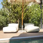 Laila Willa *