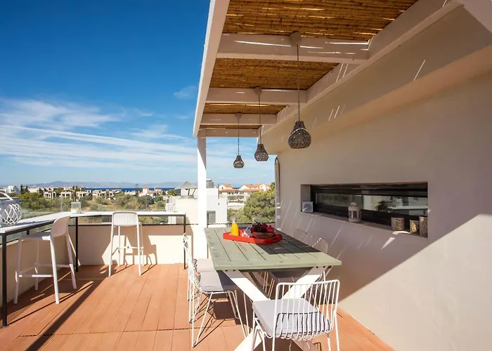 Laila Villa